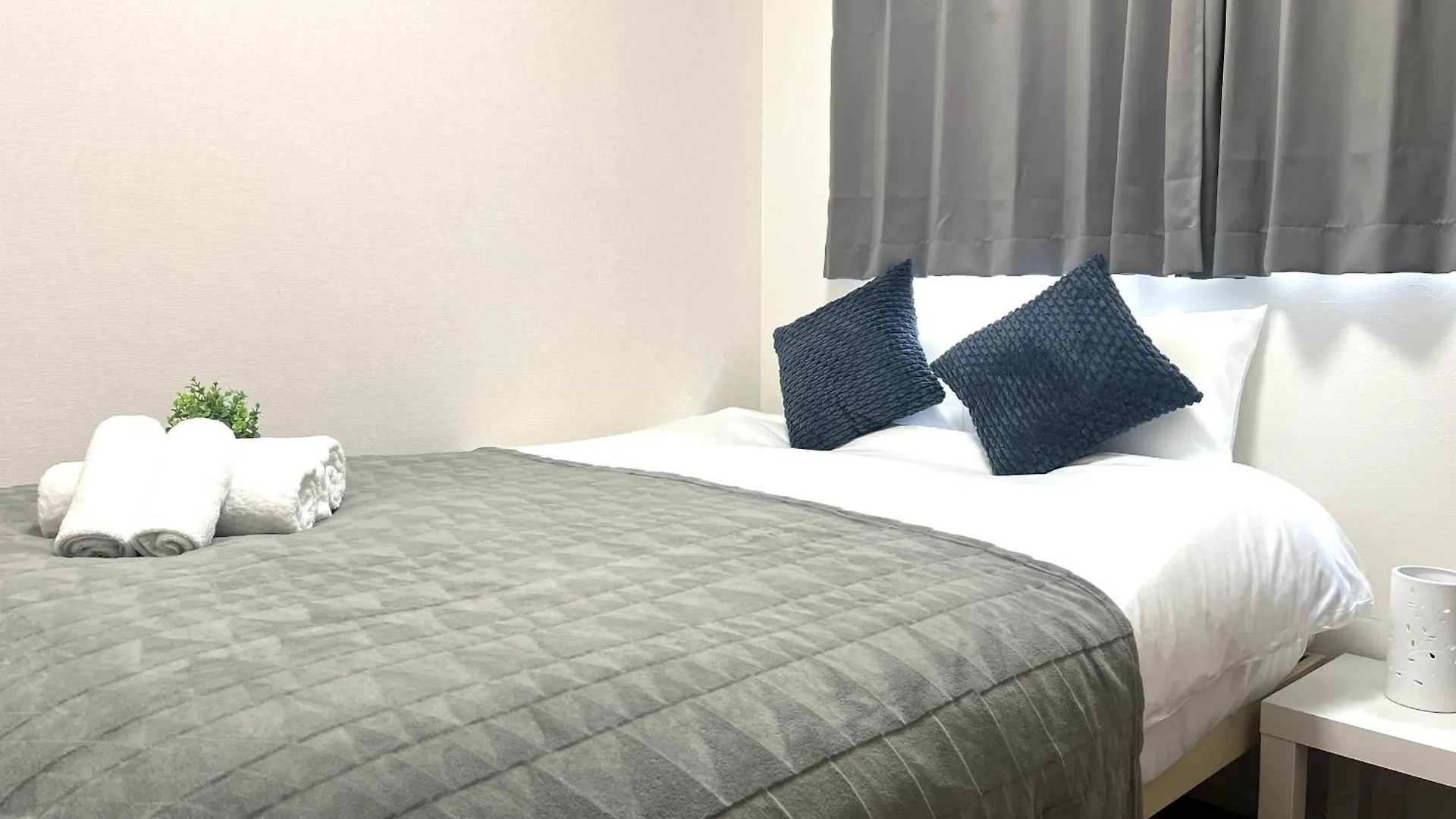 Ikebukuro Area R12 Kamiike Apartment Tokyo 0*,  Japan